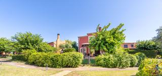 Casa a Peralada. Vivienda unifamiliar aislada en golf de peralada con jardín priv