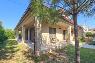 Maison à Sant Pere Pescador. Casa amb jardí a sant pere pescador.
