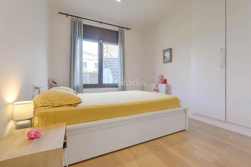 Foto b6fc20db-4f86-462d-a468-3f19c6a4d8e2. Casa  amb jardí a . en Sant Pere Pescador