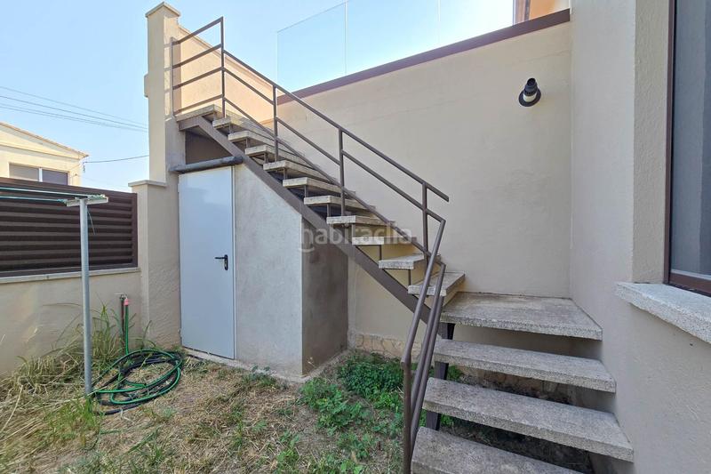 Foto d91d2a3b-c30c-41be-b7e8-fb00101388e8. Casa  amb jardí a . en Sant Pere Pescador