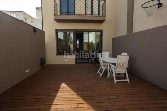 Foto 72a0a027-ab98-4695-bf1e-ca7bd785a40f. Casa adossada amb calefacció aparcament a Carretera de Roses-Fossos Figueres