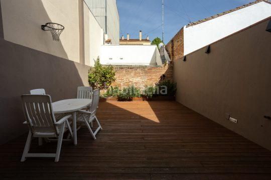 Foto a659003b-aa0e-43bd-a59f-2b1d0637e645. Casa adossada amb calefacció aparcament a Carretera de Roses-Fossos Figueres