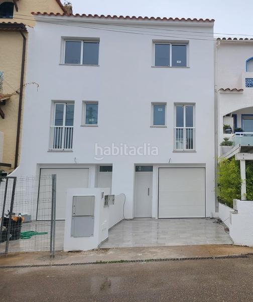 Foto 86ddcca7-635b-4ac7-a590-6054296eb895. Casa  de obra nueva con amarre y vistas al canal en Empuriabrava