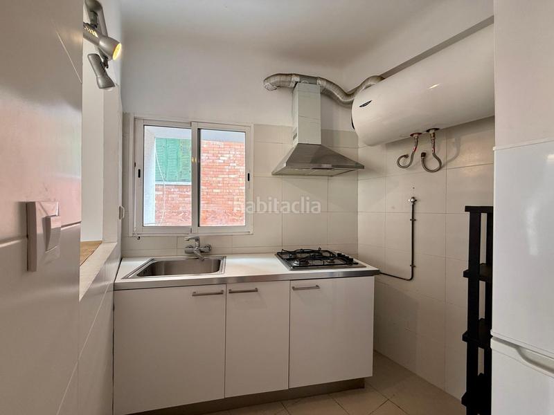 Foto 34db5b90-386f-40a0-98dc-897b23f83c2a. Piso . vila. piso ideal, práctico, centrico, reformado completamente. en Llançà