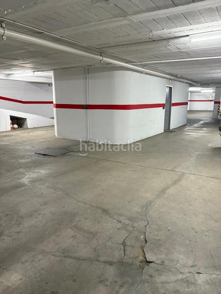 Foto da02731e-75fb-497a-88d6-19472885728d. Posto auto in Creu de la Mà Figueres