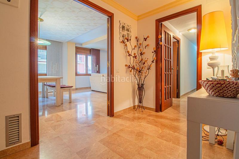 Foto 4b0afbc5-036d-4d1b-be99-390d70cc2c93. Etagenwohnung mit heizung in Centre Figueres