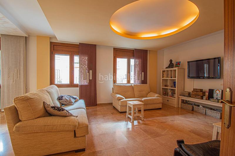 Foto 718e5835-a93c-440f-a423-abbb20b168f1. Etagenwohnung mit heizung in Centre Figueres