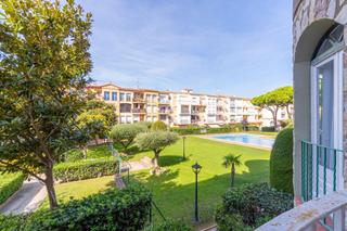 Appartement à Muga - Gran Reserva - Badia. Apartamento con licencia turística y parking
