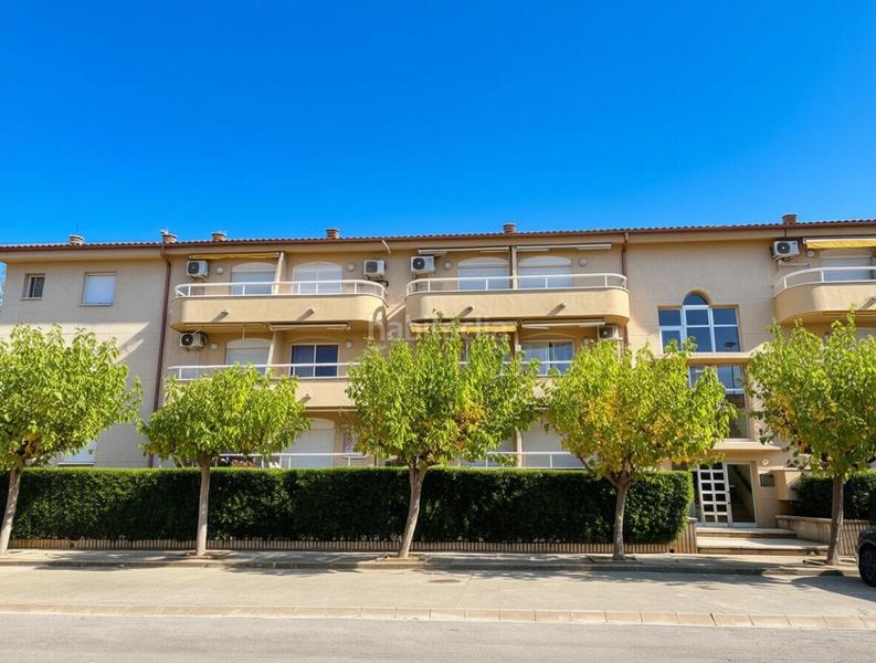 Foto 151953e0-2ae4-4eec-b7f0-edc357ee3d79. Estudi amb aparcament piscina a Els Griells Estartit