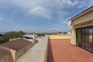 Appartement à Els Grecs-Mas Oliva. Espectacular dúplex de 3 dormitorios más estudio y terraza de 12