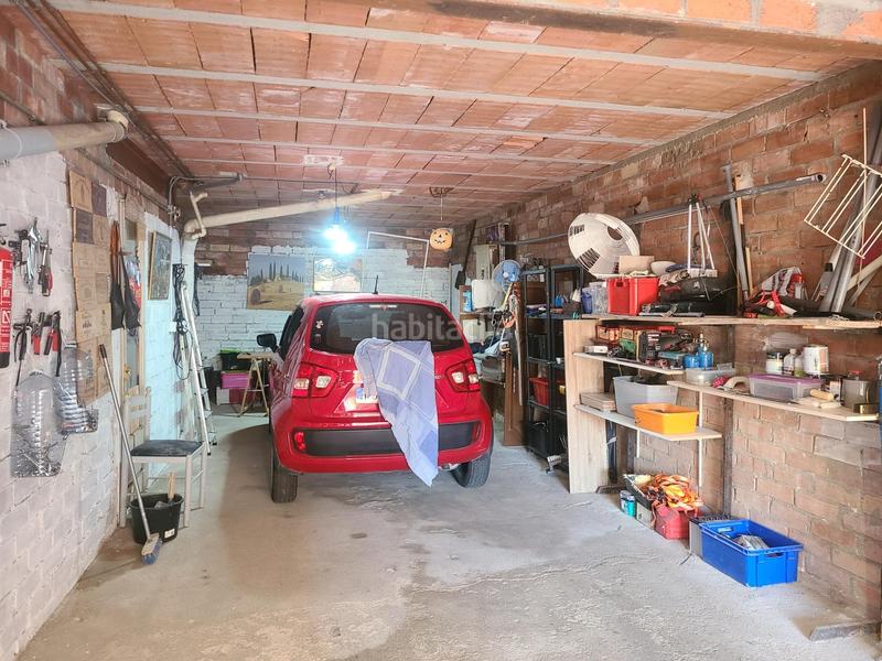 Foto 64fca40d-8105-4d8e-b3a0-6503dd9831d7. Casa amb calefacció aparcament a Jonquera (La)