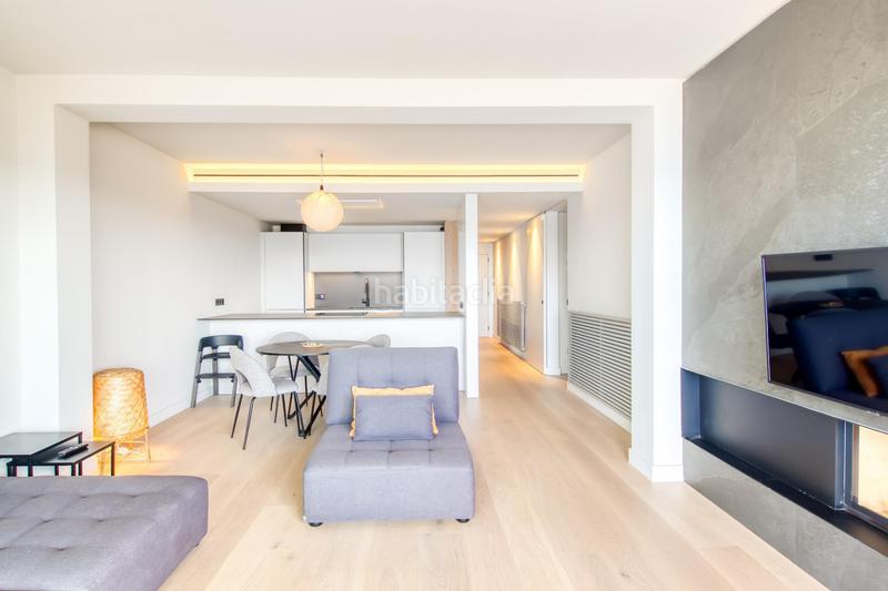 Foto 165fa189-c2b7-484e-a816-80866900f8df. Àtic amb calefacció a Centre Roses