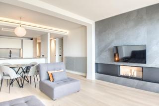 tic a Centre. Atico en primera linea de mar. avda de rhode