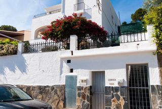 Appartement  Carrer carrer de la pedrera. Gran apartamento de 3 dormitorios con bonitas vistas a la montañ