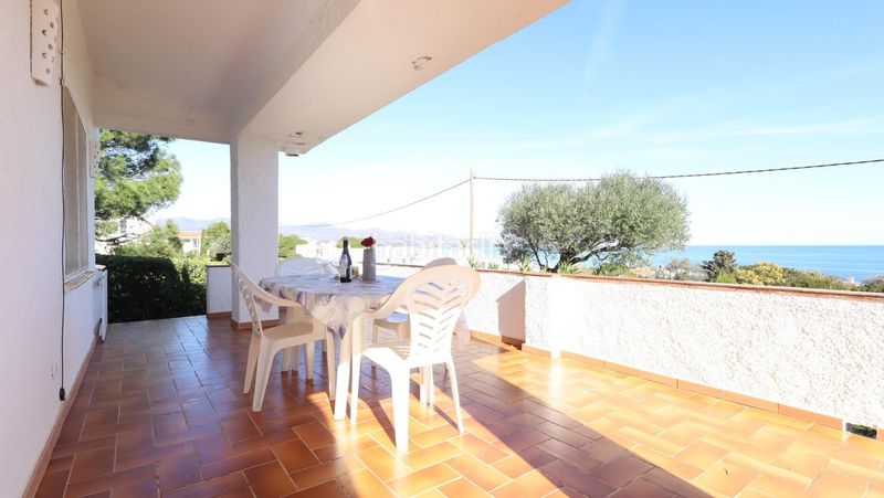 Foto ad294f1d-3e36-430f-b5cb-ac777b3a9558. Casa amb calefacció a Port de la Selva (El)