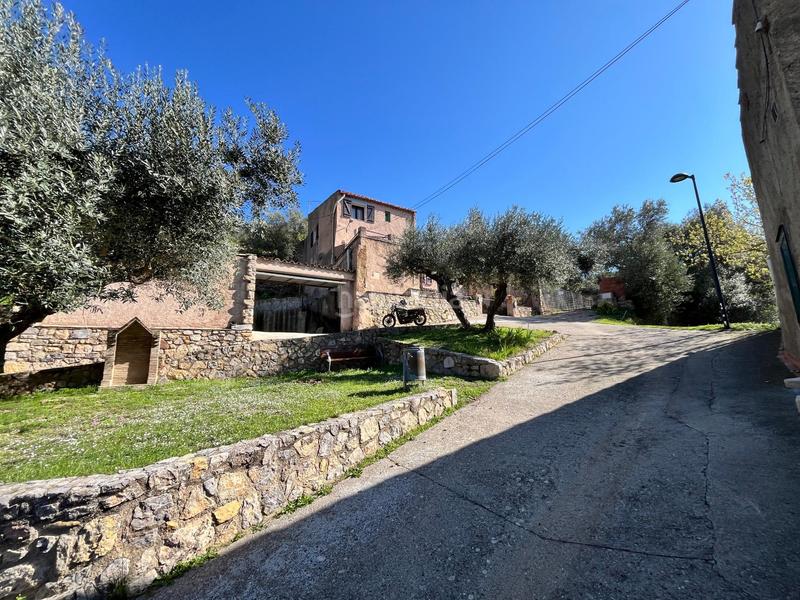 Foto 4095311a-2e10-470e-a951-7dbad3713b70. Casa a Biure