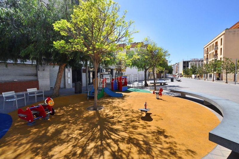 Foto 263c2725-db1d-4d59-8ae0-db77ea3949e4. Piso modernidad en el corazón tu hogar a un paso del mar. en Roses