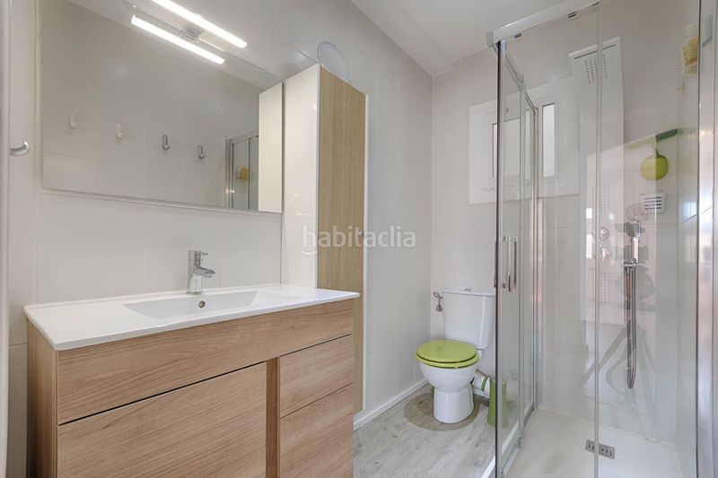 Foto 5679cfd6-bdb2-46a7-8b76-6de156ba0984. Piso modernidad en el corazón tu hogar a un paso del mar. en Roses