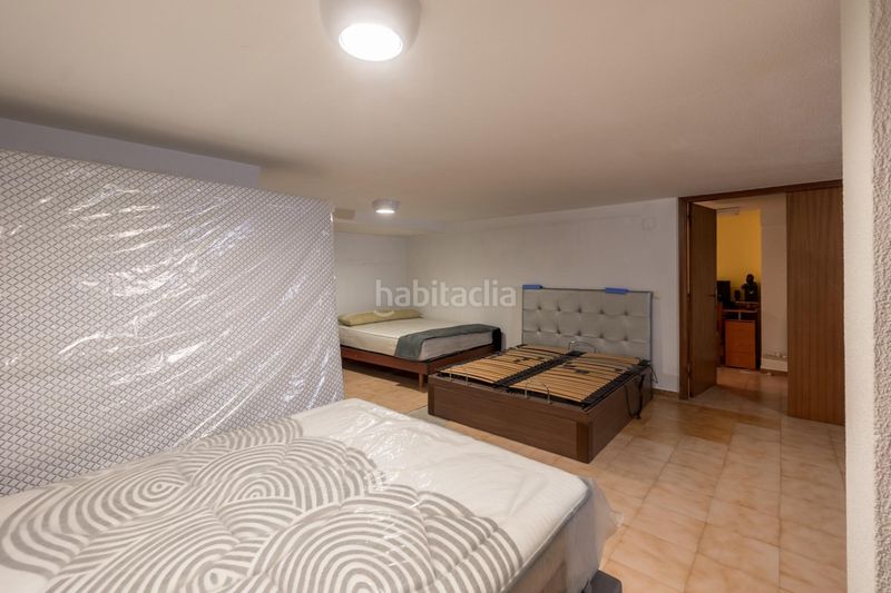 Foto 4b4914de-ee50-49f4-a088-928997c537ed. Local comercial a Centre Figueres