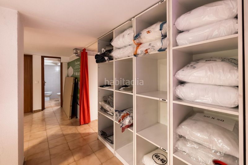 Foto c156df43-1436-47cd-99a6-c509192b9d2b. Local comercial a Centre Figueres