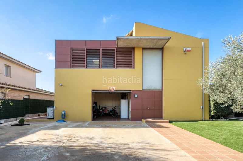 Foto f3c21b21-b107-4a64-9f04-cf98adb1336e. Casa amb calefacció aparcament piscina a Borrassà