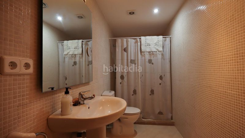 Foto 3d523ac5-d77b-4932-8a03-eed071e2d27a. Pis amb calefacció aparcament a La Vila Llançà