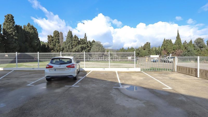 Foto cc50855a-1bd0-4623-84b2-f94fb1c04ca1. Pis amb aparcament a La Vila Llançà