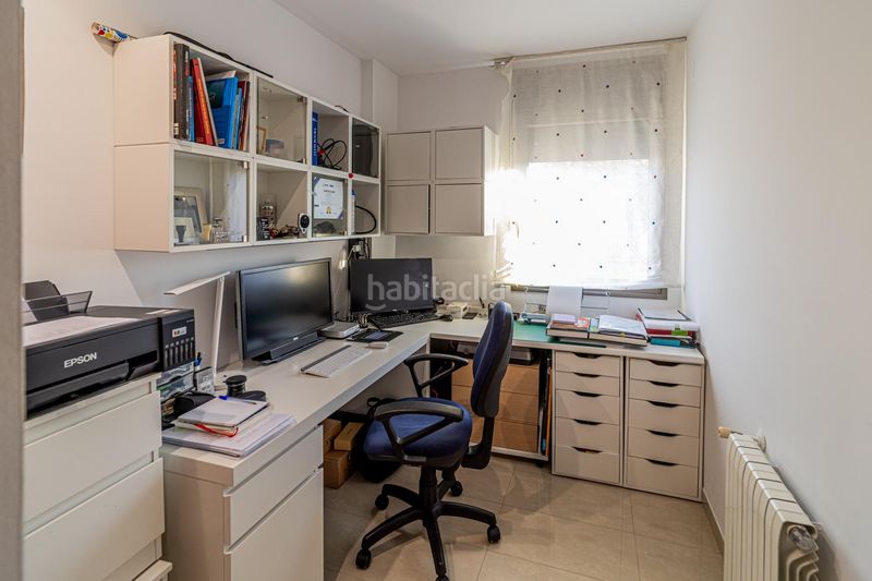 Foto f7deaa95-d184-4964-a25b-a70ce14b81de. Casa amb calefacció aparcament a Poble Nou-Olivar Gran Figueres