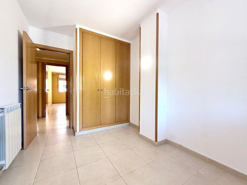 Foto e199bee5-f3fe-414d-9990-bc0c783d0803. Pis amb aparcament a Centre Figueres