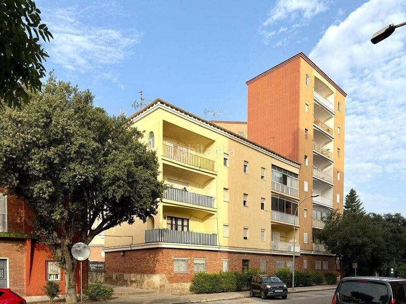 Foto 692870b6-7801-4704-b45f-78a03d7471ab. Pis a Eixample-Horta Capallera Figueres