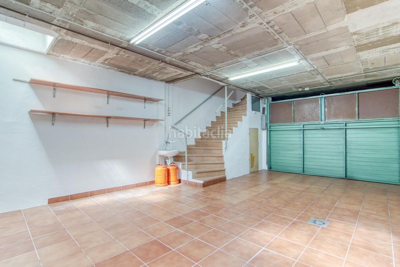 Foto c75beac3-68ff-4806-90e3-4c9092f94a3d. Casa adossada amb calefacció aparcament a Poble Nou-Olivar Gran Figueres