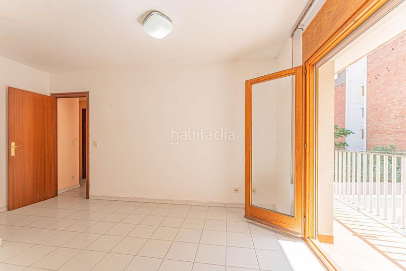 Foto b1db9147-5a10-472e-8804-aaae425a75f6. Pis amb calefacció a Creu de la Mà Figueres