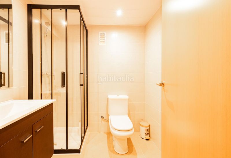 Foto 008a524a-063c-42ad-951c-7851a38ea81e. Flat with parking in Eixample-Horta Capallera Figueres