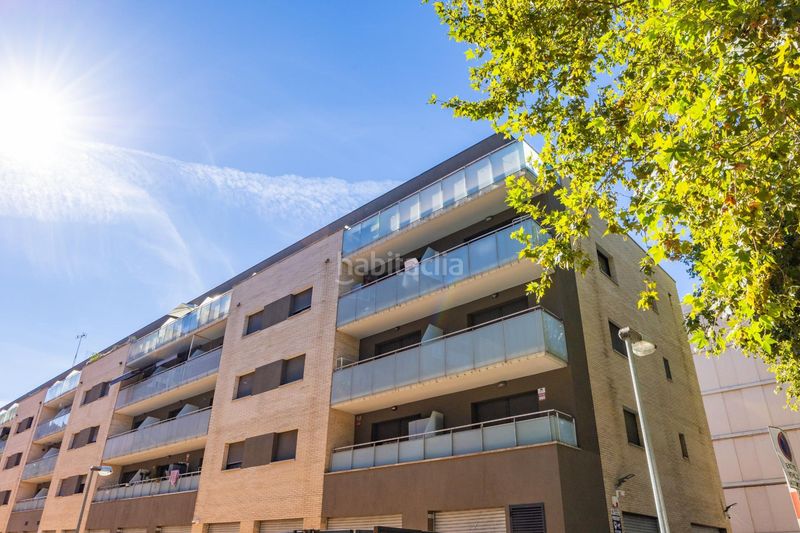 Foto 6046db24-7fdf-4d9b-9999-77505cd92e16. Flat with parking in Eixample-Horta Capallera Figueres
