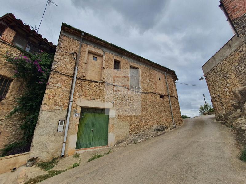 Foto ce990572-701b-47c9-a9b9-133e9199a283. Masía en Llers