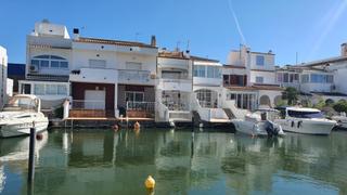 Casa aparellada a Port Grec - Port Mox