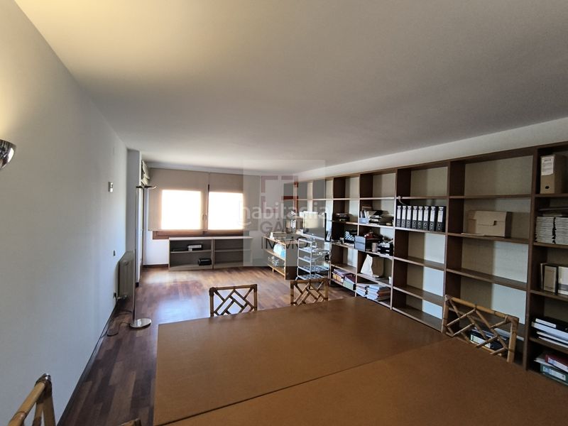 Foto 61d4dea9-e144-49e3-9e63-58098392be35. Piso en Eixample-Horta Capallera Figueres