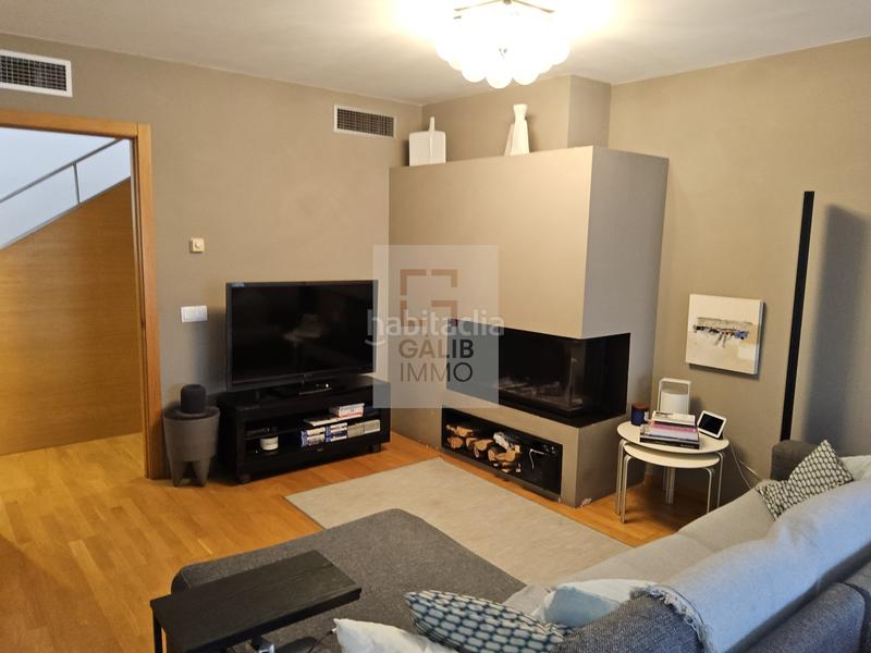 Foto 1acfdb88-f5b9-484e-9e7c-45d863c8c039. Zweistöckige wohnung mit heizung parking in Centre Figueres