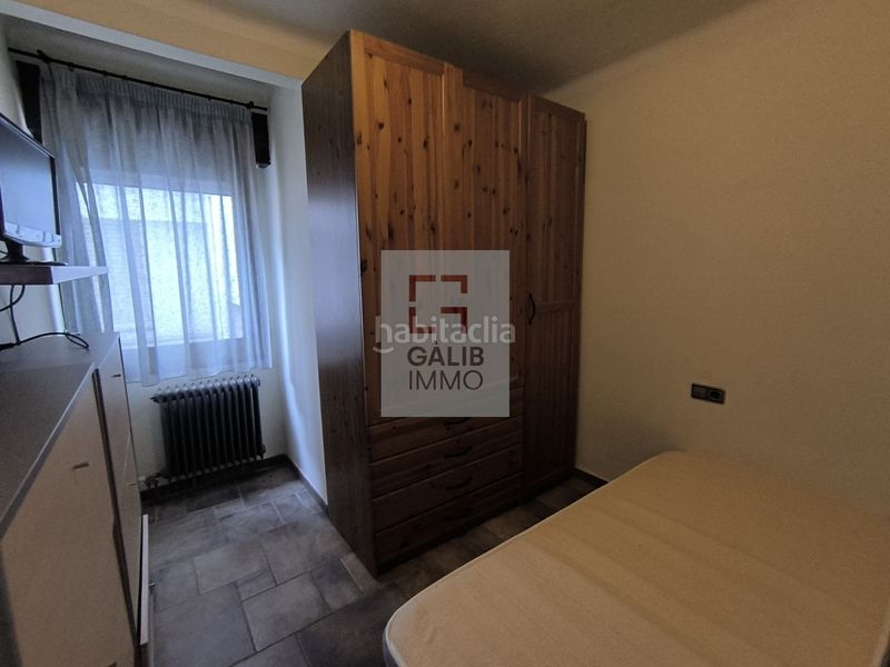 Foto 8c42d342-49f5-44fe-be52-c202b8c6fa7f. Pis amb calefacció aparcament a Centre Figueres