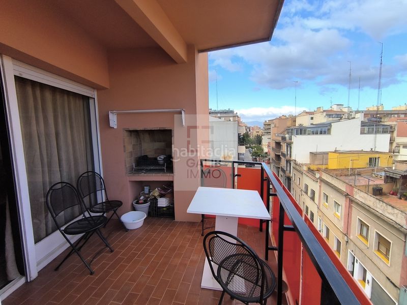 Foto ab0fd716-af3b-491d-a97e-c05472a66412. Pis amb calefacció aparcament a Centre Figueres