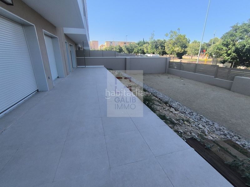 Foto 08929fbd-fa90-4a53-b64c-8721ace8c838. Planta baixa amb aparcament piscina a Poble Nou-Olivar Gran Figueres