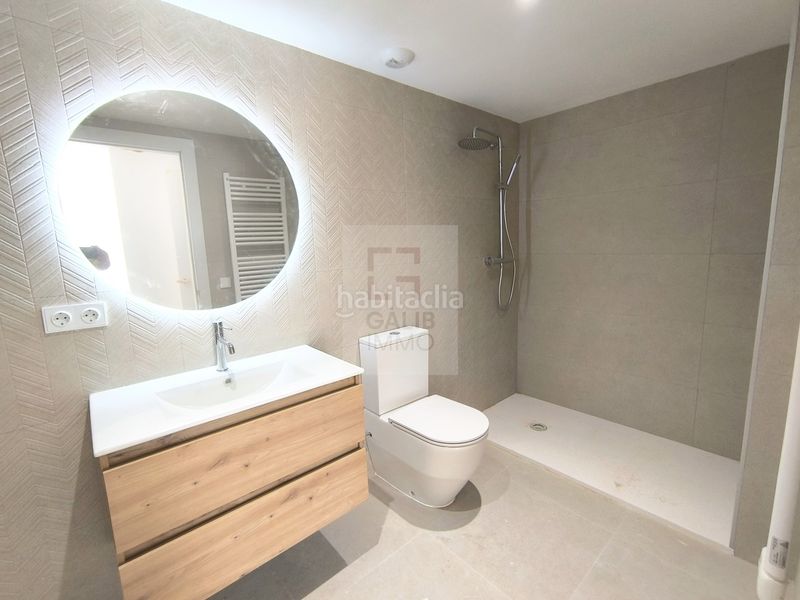 Foto 18f34c8a-b775-4059-bd0c-664bea4504af. Planta baixa amb aparcament piscina a Poble Nou-Olivar Gran Figueres