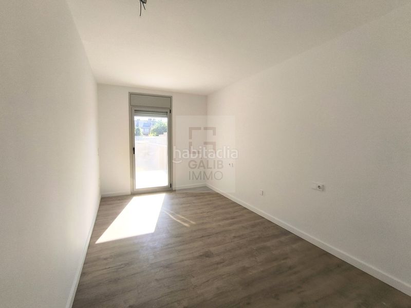 Foto dad82af4-b135-42e0-a1db-abc7e1b2e09c. Planta baixa amb aparcament piscina a Poble Nou-Olivar Gran Figueres
