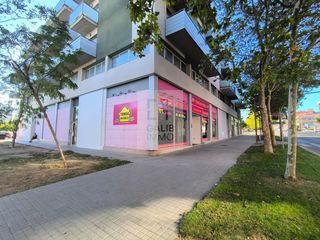 Local Comercial en Poble Nou-Olivar Gran