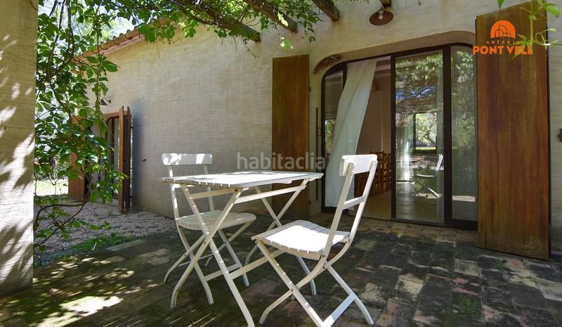 Foto d5ef7b11-ccb8-45c9-b36c-e5fb426f461f. Lloguer casa amb calefacció aparcament a Forallac