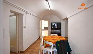 Country house in Bisbal d´Empordà (La)