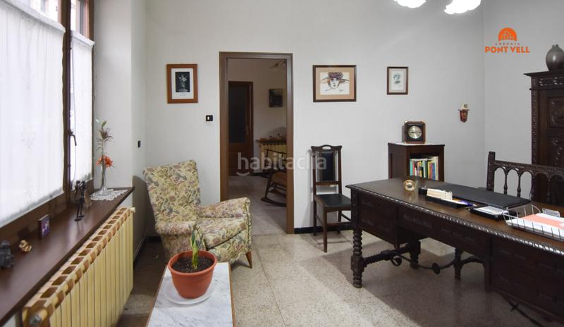 Foto 122f380d-9350-40b3-8dc1-93e08d9016c1. Casa adossada amb calefacció aparcament a Bisbal d´Empordà (La)