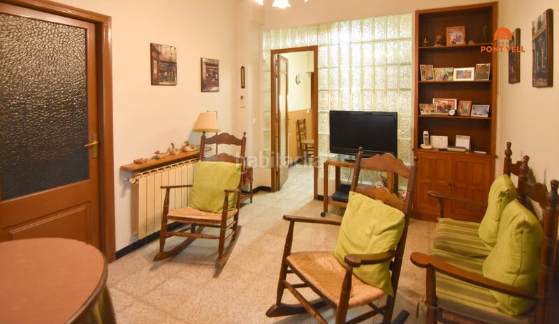 Foto 3fbc174f-86c1-4f2a-af84-73634f155ca7. Casa adossada amb calefacció aparcament a Bisbal d´Empordà (La)