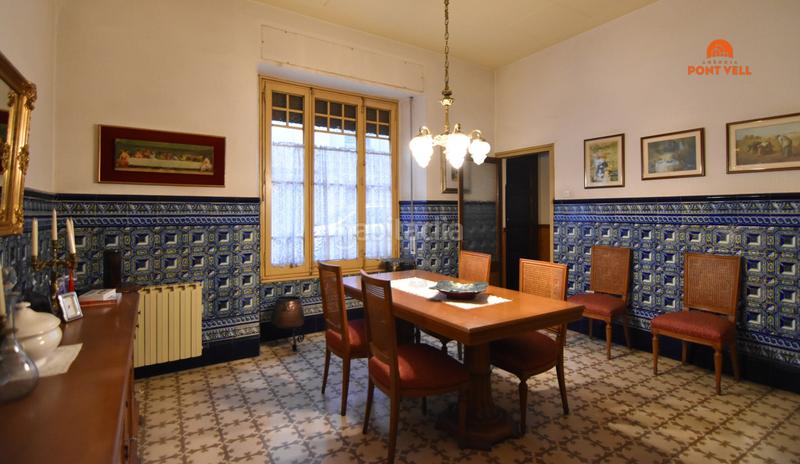 Foto 4f595e9f-d8af-44bd-8184-79ee142b72c5. Casa adossada amb calefacció aparcament a Bisbal d´Empordà (La)