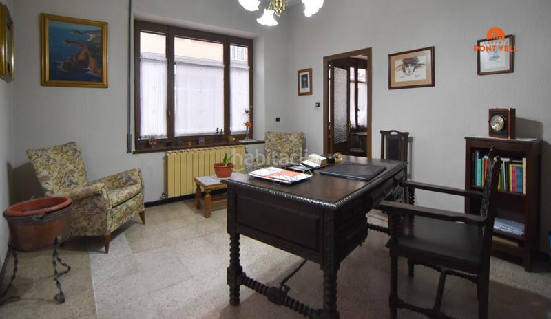 Foto 710b72ad-6582-4c93-9719-4bc0bc9059c7. Casa adossada amb calefacció aparcament a Bisbal d´Empordà (La)